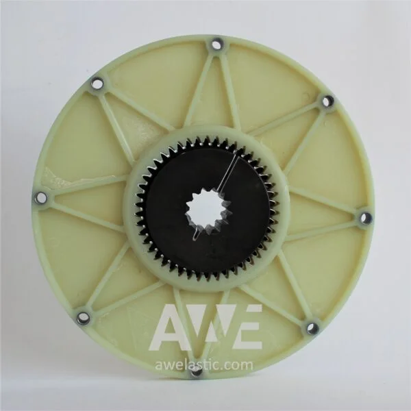F061431 John Deere complete coupling OEM (element/flange + HUB) Used for John Deere harvesters and forwarders: John Deere 770, John Deere 810E, John Deere 1110E, John Deere 1070, John Deere 1410D, John Deere 1410B,