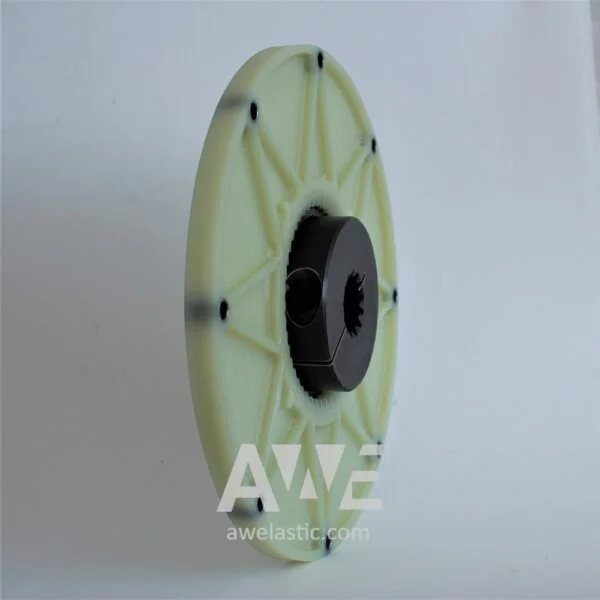 F070059 Complete coupling John Deere F070059 John Deere complete coupling OEM (element/flange + HUB) Used for John Deere harvesters and forwarders: John Deere 1270D,